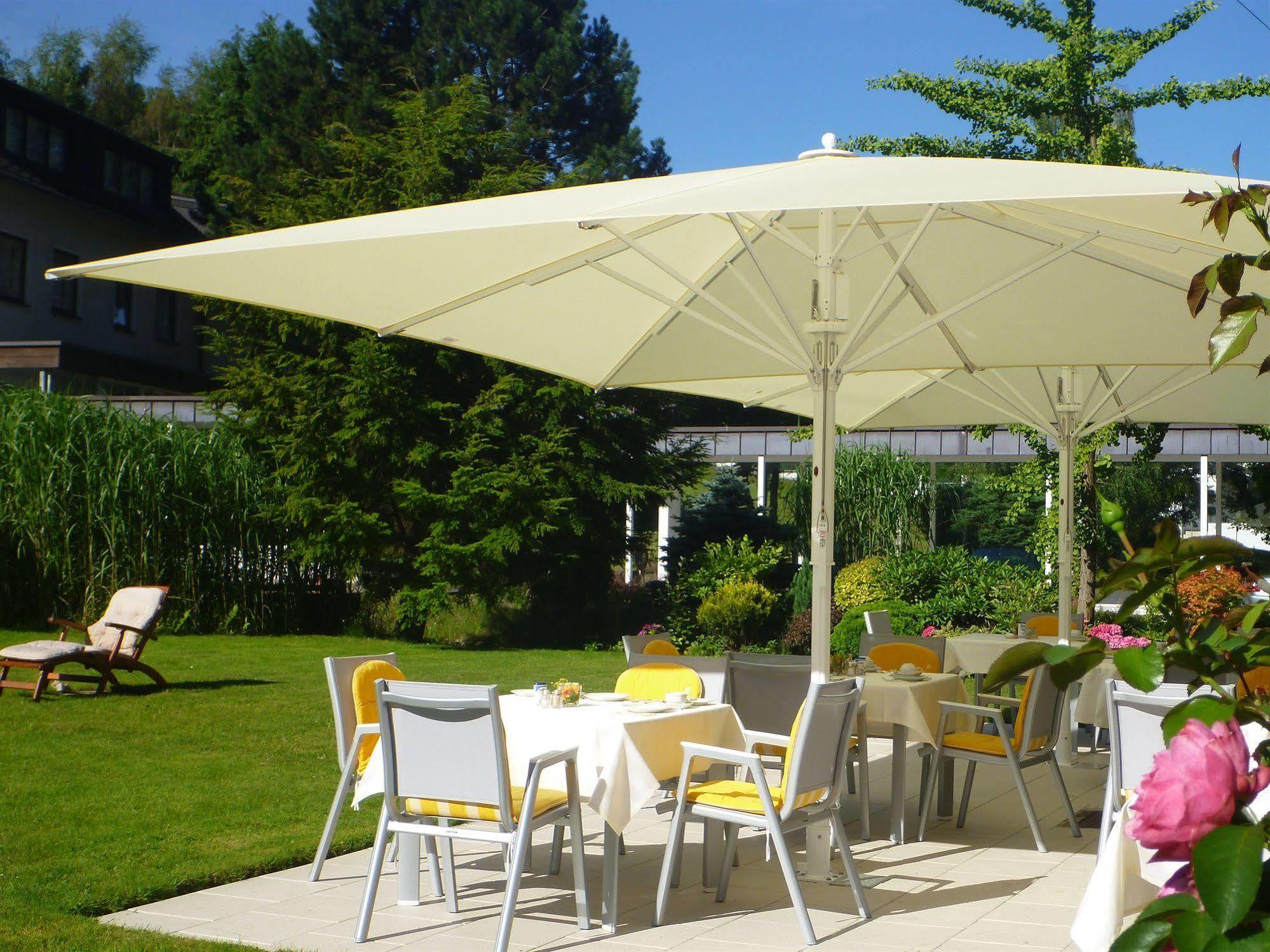 Romantik Waldhotel Mangold Bergisch Gladbach Exterior foto